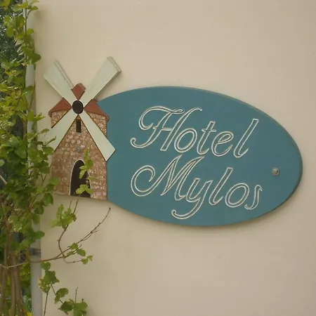 Mylos Ξενοδοχείο 2*