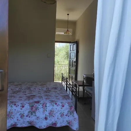 Mylos Ξενοδοχείο 2*
