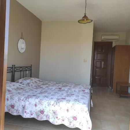 Mylos Ξενοδοχείο 2*